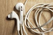 Samsung In-Ear Fit Headphone - White