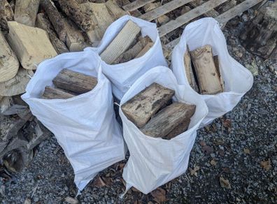 Hardwood firewood
