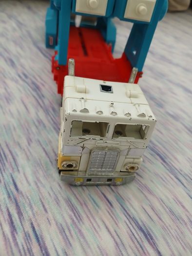 Transformer Ultramagnus G1