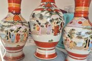 Vinage Japanes e kutani porcelain vase set-signed Kutani