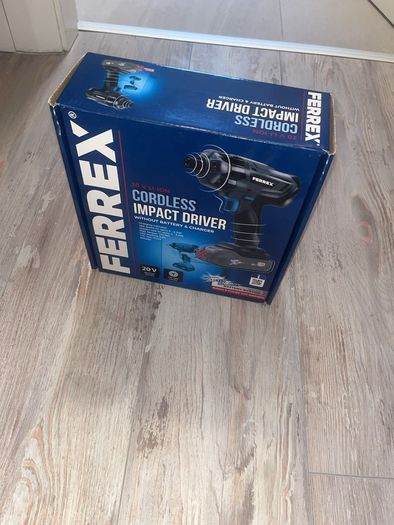 Cordless impact driver