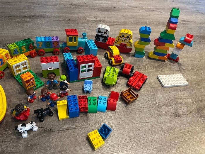 Duplo mixed set - train with number blocks, vehicles, animals, people