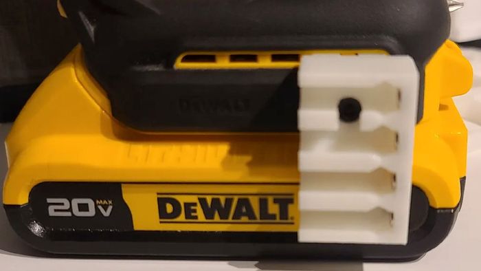 Dewalt Drill Bit Holder