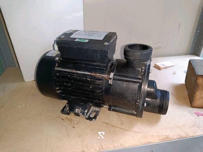 Jacuzzi/wirlpool bath pump DH 1.0