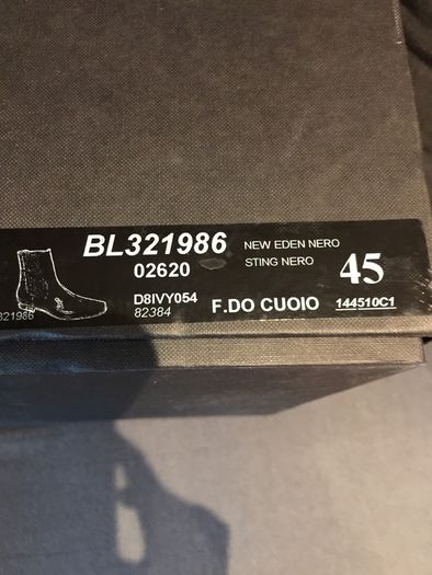 Chelsea boots Dsquared 2 for gents size 45.