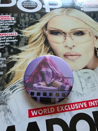 Madonna Confessions II Badge