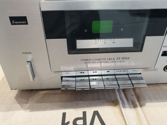 tape deck Sansui D- 95M