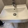 Sink + tap + pedestal Image 2