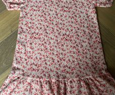 BNWT - Dress (6-7yrs)
