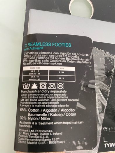 2 New Pairs of Seamless Footies