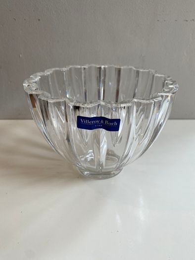 Villeroy and Boch 6.25 inch heavy crystal bowl