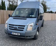 Mini bus