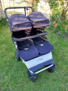 Mountain buggy duet