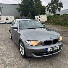 BMW 1-Series 2010 with CarPlay radio