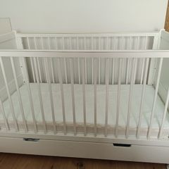 Wooden cot