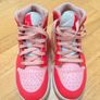Air Jordan 1 Mid 'Fierce Pink' Size UK 5.5 Image 3