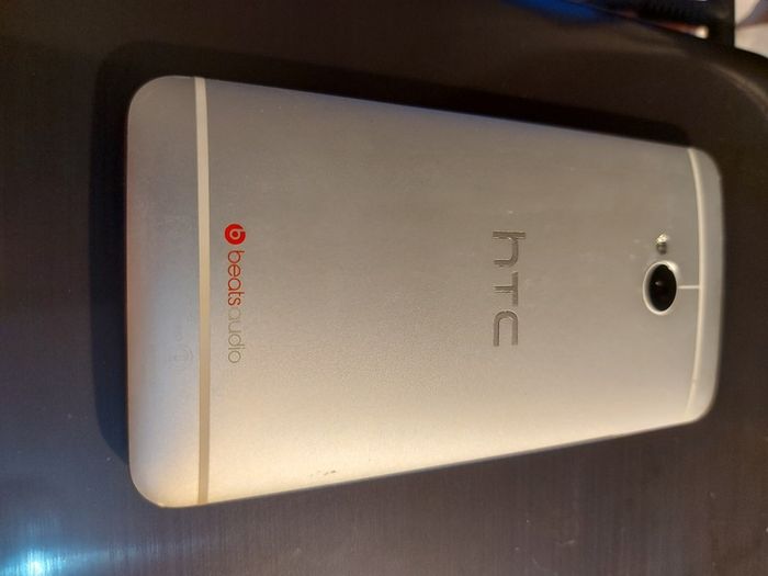 HTC ONE, 32GB, 3 Network, excellent condition