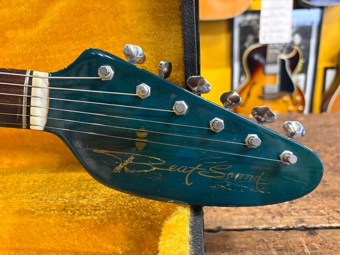 Honey Beatsound Teardrop Teal 1960's