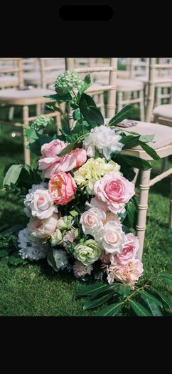 artificial flowers