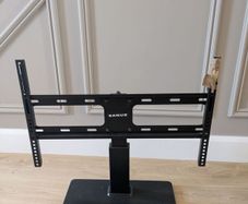 SANUS Universal TV Stand / Tabletop TV Mount