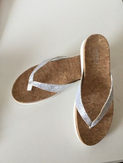 Kurt Geiger London Cork Sliders Size 7