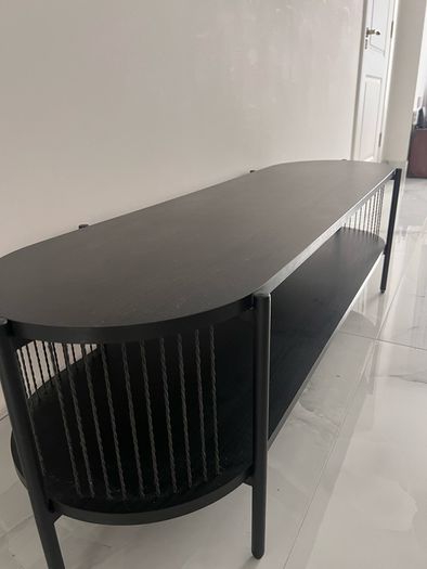 Tv table