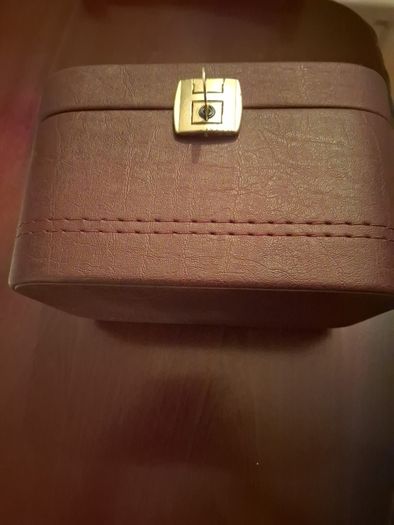 Retro Make Up Box With Key