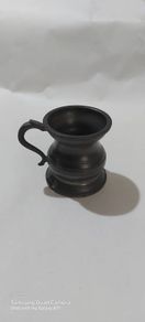 Gill pewter measure ,used condition,,see pictures for condition,,hard to come by ,,buyer collects or pays postage thank you,,take as is ,