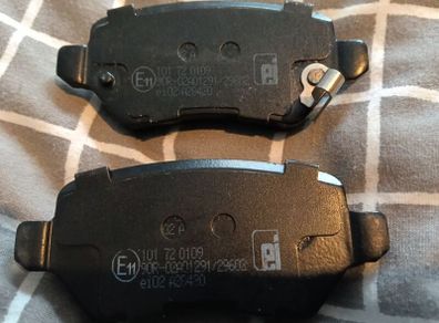 brake pads x2 new
