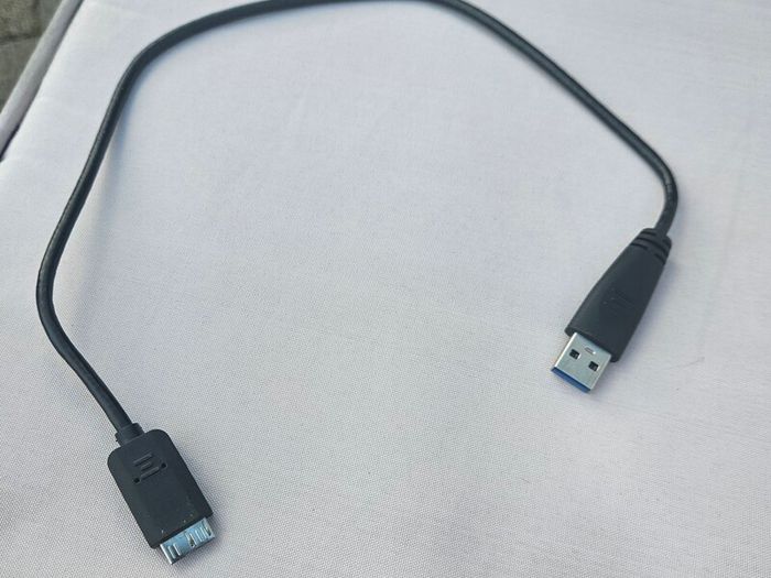 Memory bank cable