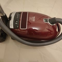 Miele vacuum cleaner