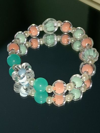 Handmade bracelet crystal pearl gold