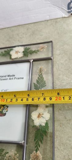Stained Glass Photo Frame: Pressed Daisies & Clovers, Wildflower Bouquet 4 x 6 inches
