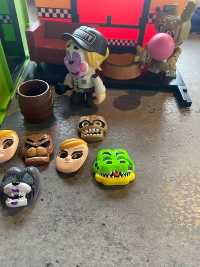FNAF Five Nights at Freddy's Security Breach Bundle 2 Playsets and Figures and Accessories