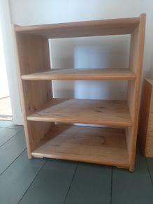 Bookshelf