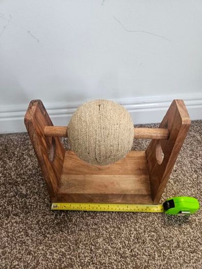 Cat Scratcher