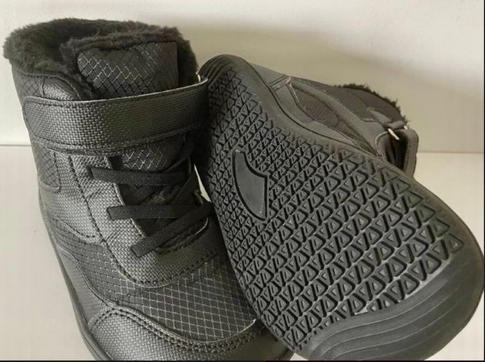 Winter boots