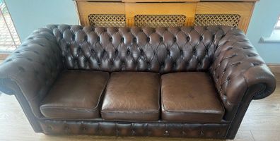 Fabulous chesterfield set