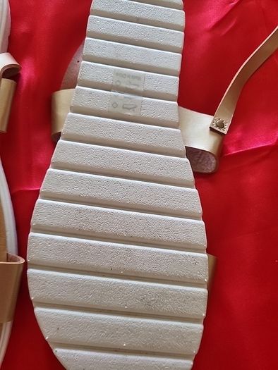 ladies sandals