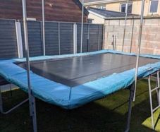Trampoline Kanga