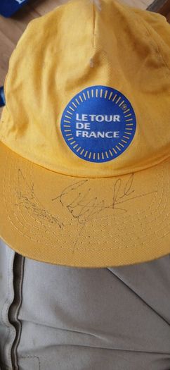 Authentic autographed 1998 Tour de France cap