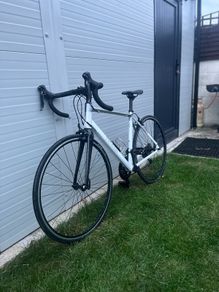Triban RC 120 women's road bike.