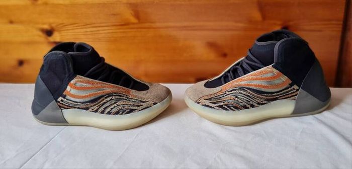 2021 adidas yeezy qntm Size 4 eu 36 2/3 flash orange in excellent condition