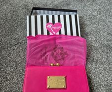 pink purse by Anna Smith New York