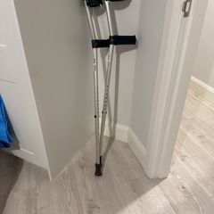 Crutches Excellent Condition