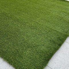 Artificial Grass (natural looking, high density)