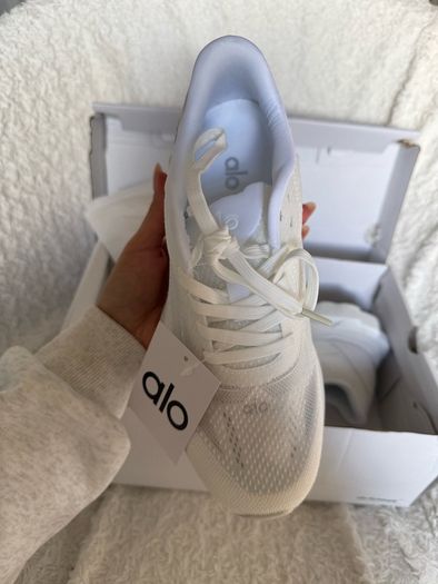 Alo runner trainers