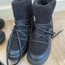 bundle of shoes Image 7