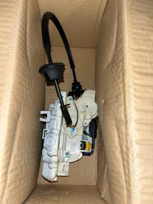 Audi A6 S6 RS6 C7 Front Right Power Latching Lock 4F2837016A New Genuine Audi