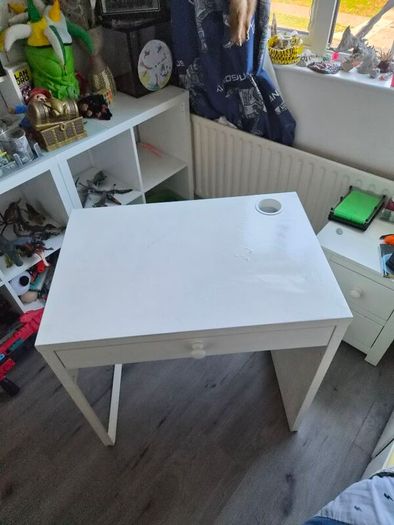 Table kids Ikea white